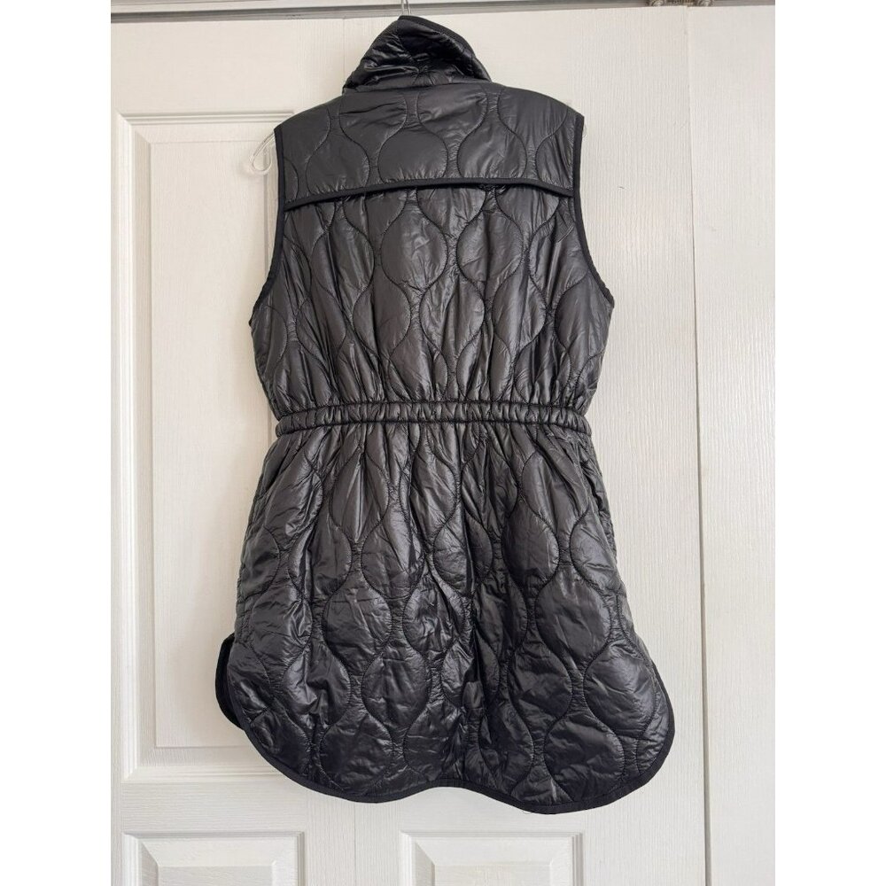 Lou & Grey Black Quilted Puffer Vest Womens Smel Cinch Waist Lightweight - Picture 8 of 8